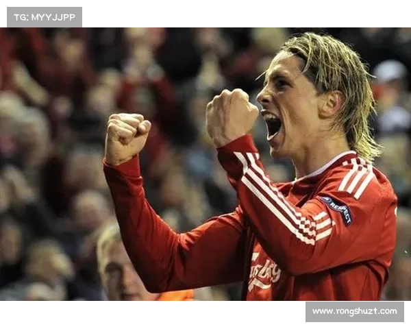 从金童到传奇前锋托雷斯绰号背后的励志足球故事